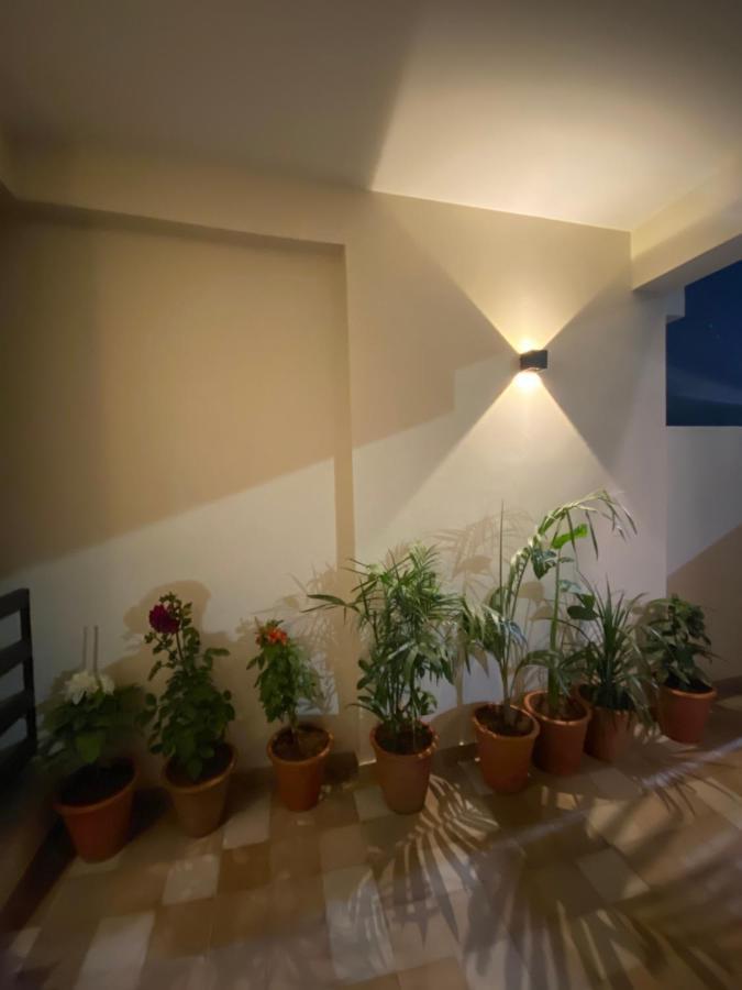 Continental Boutique House Bed and Breakfast Islamabad Buitenkant foto