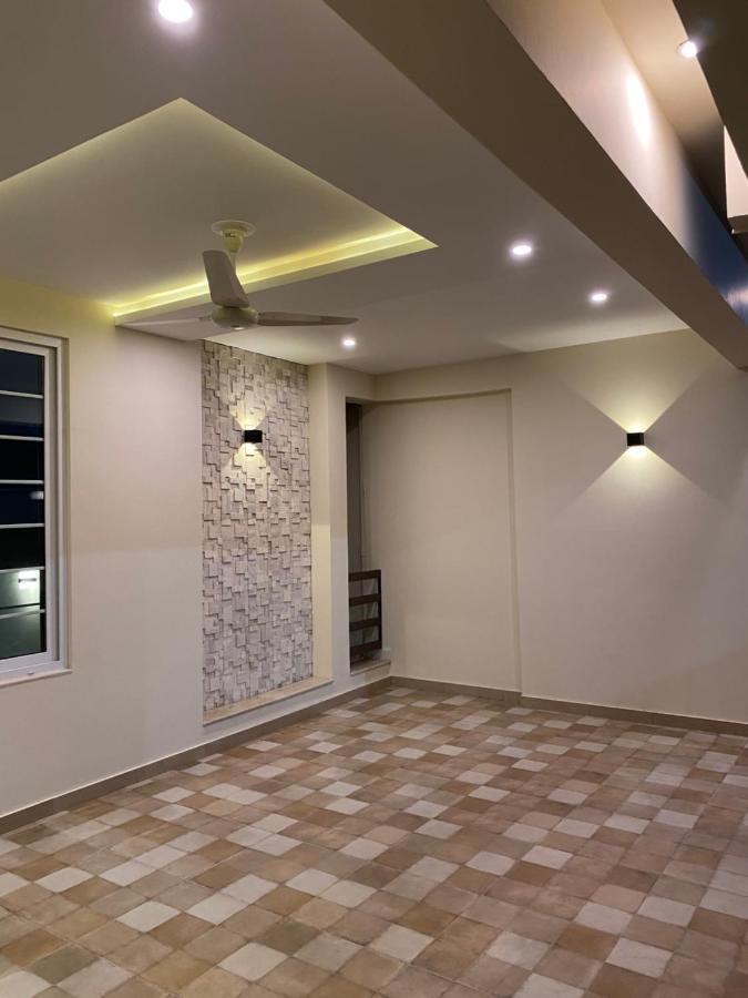 Continental Boutique House Bed and Breakfast Islamabad Buitenkant foto