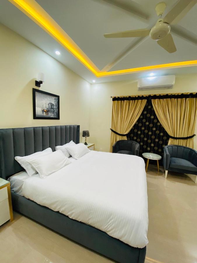 Continental Boutique House Bed and Breakfast Islamabad Buitenkant foto
