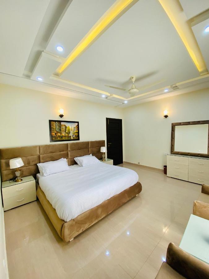 Continental Boutique House Bed and Breakfast Islamabad Buitenkant foto