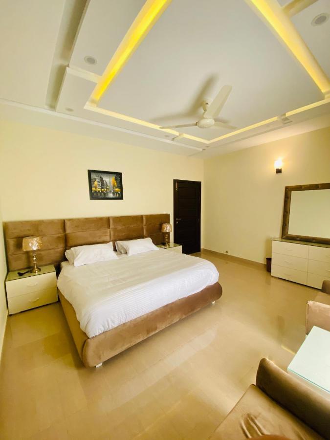 Continental Boutique House Bed and Breakfast Islamabad Buitenkant foto