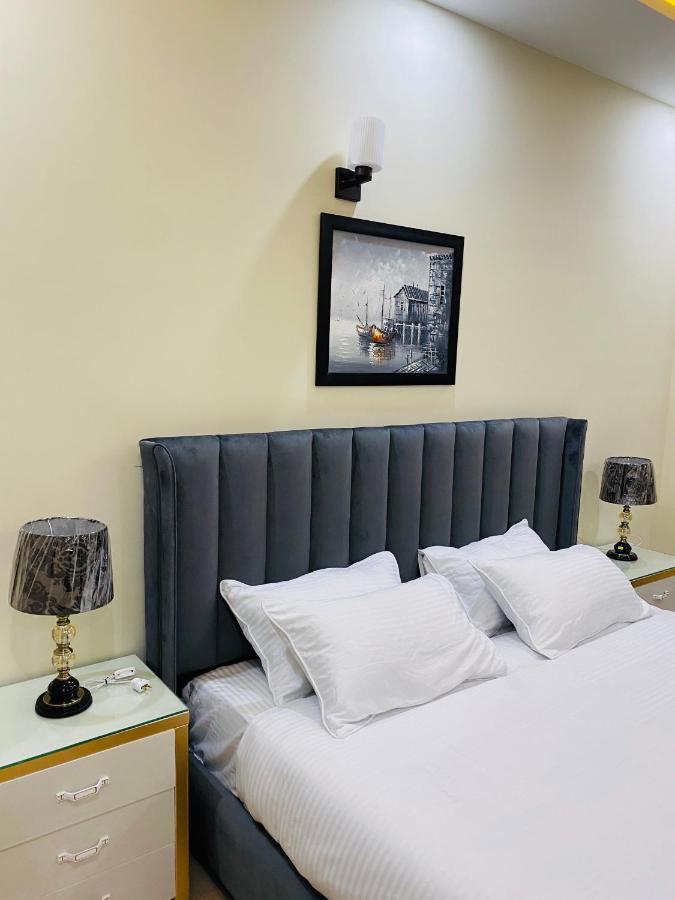 Continental Boutique House Bed and Breakfast Islamabad Buitenkant foto