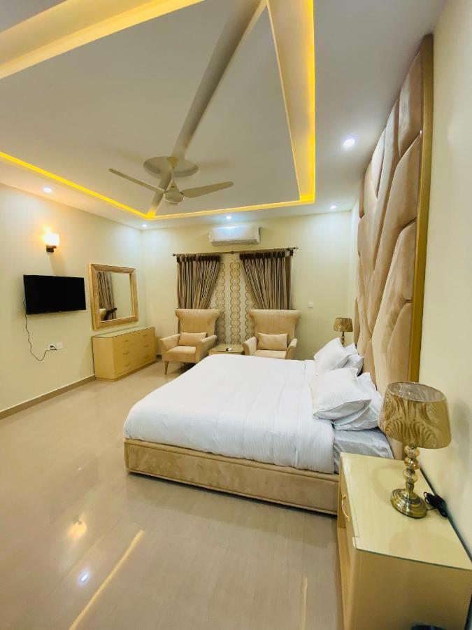 Continental Boutique House Bed and Breakfast Islamabad Buitenkant foto