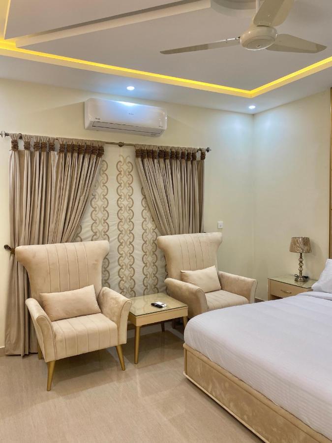 Continental Boutique House Bed and Breakfast Islamabad Buitenkant foto