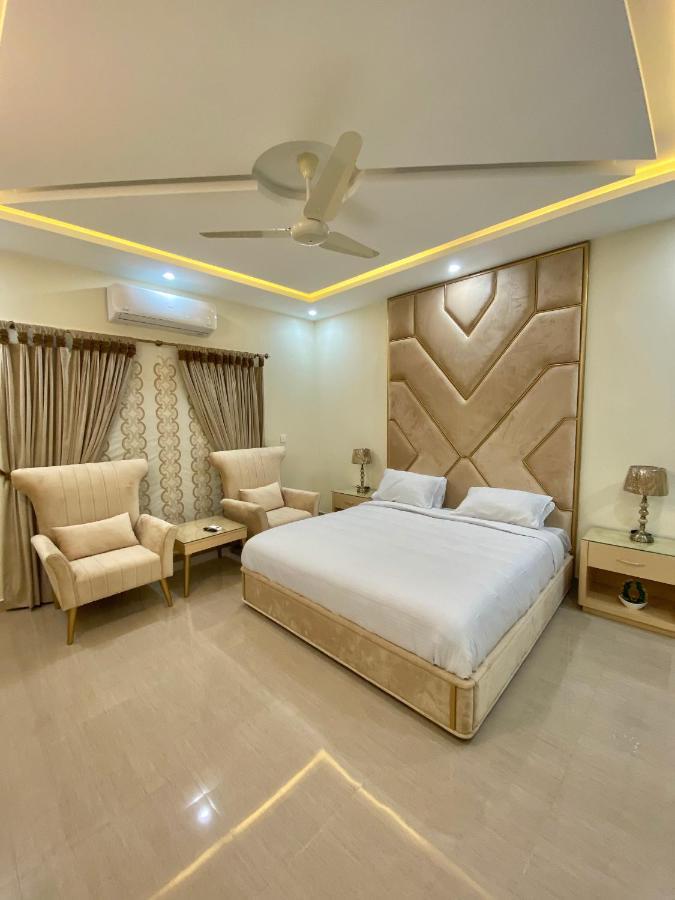Continental Boutique House Bed and Breakfast Islamabad Buitenkant foto