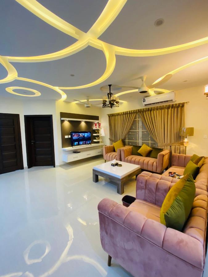 Continental Boutique House Bed and Breakfast Islamabad Buitenkant foto